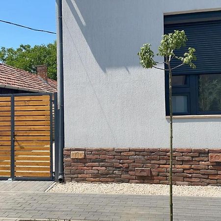 Ráday 4 Apartmanok - Namaste Hajduszoboszlo Exterior foto